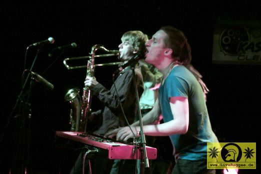 Babayaga (D) Skankin Round The X-Mas Tree - Kassablanca, Jena 26. Dezember 2012 (2).JPG